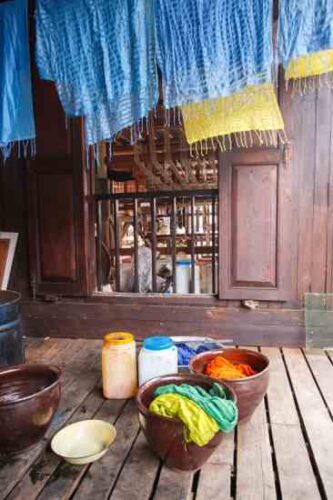 Using Mordants With Natural Plant Dyes